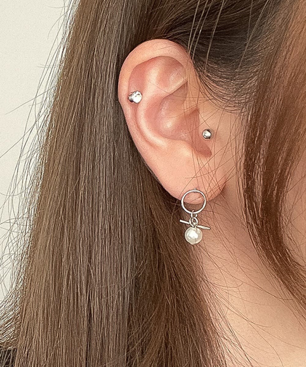 Lora Pearl Earrings Set Titanium Post