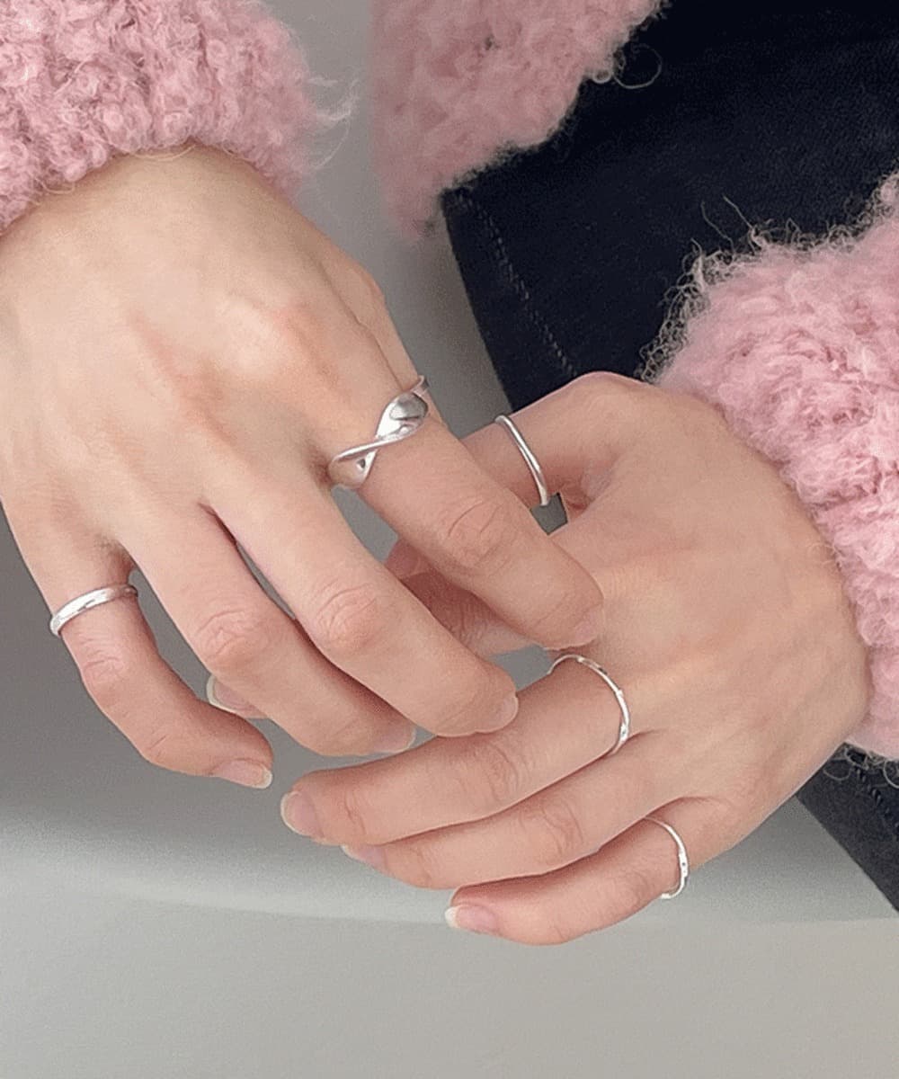 Flat Screw Layered Ring Set (2 Colors)